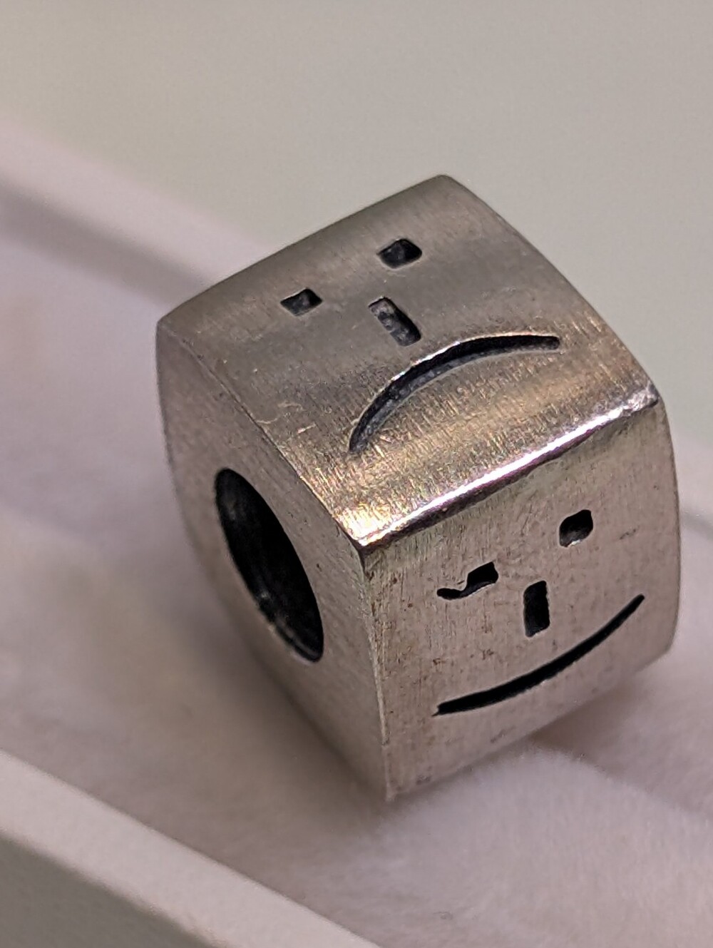 *Retired Chat Trollbead Silver
